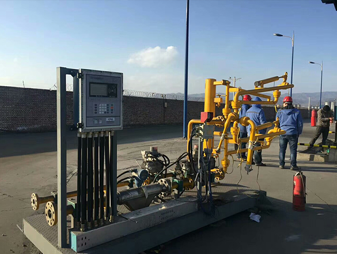 定量裝車系統(tǒng)現(xiàn)場(chǎng)圖 定量裝車系統(tǒng)現(xiàn)場(chǎng)圖